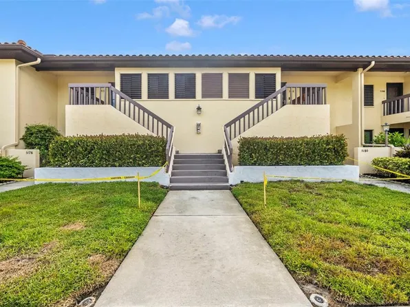 5178 Lake Village Dr #86, Sarasota, FL 34235