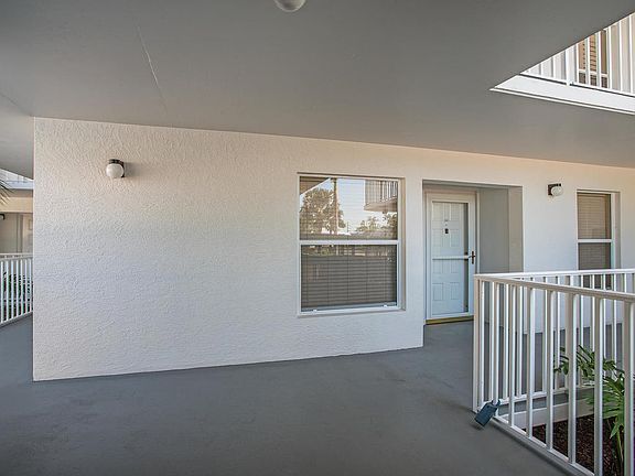 5th image of 991 N Barfield Dr Unit 104