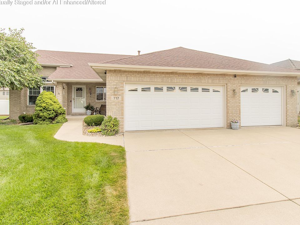 1st image of 717 Sunflower Ln