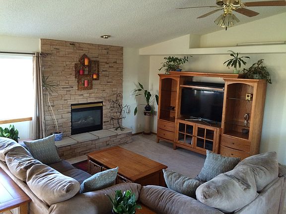 3rd image of 17485 Barnwood Dr