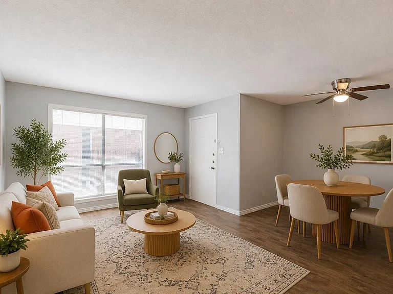 100 Uhland Rd #3 — Photo 3