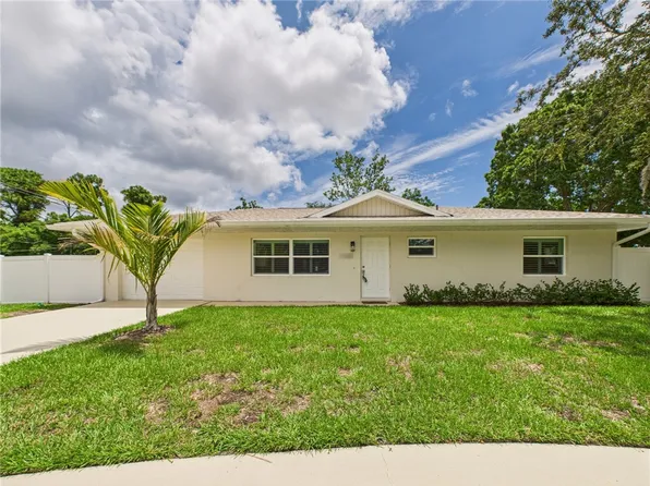 11226 Roseland Rd, Sebastian, FL 32958