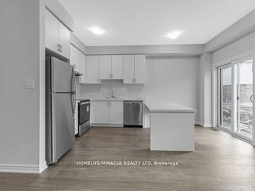 32 Vickers Rd — Photo 14
