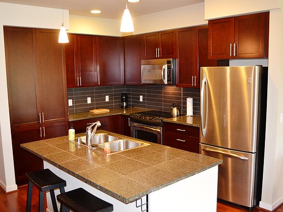 3rd image of 180 Harbor Square Loop NE Unit B320