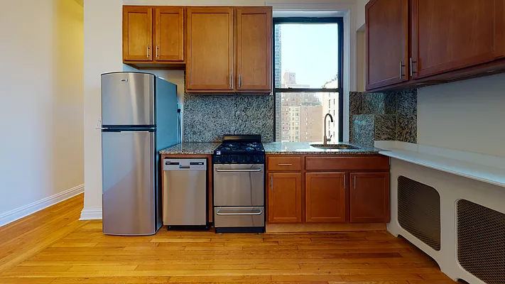 Rented by Bond New York | media 5