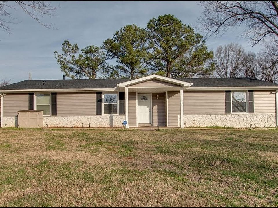 1st image of 322 Pioneer Dr