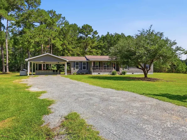 188 Aimwell Rd., Andrews, SC 29510