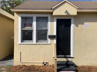 152 3rd St NW APT 5, Largo, FL 33770