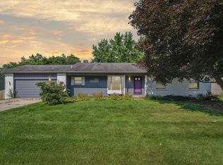 3650 Hazelton Ave, Rochester Hills, MI 48307