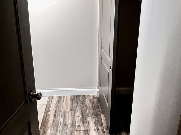 5th image of 406 W Adams Ave #J