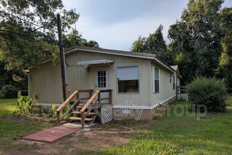 1st image of 3166 Redbud Ln