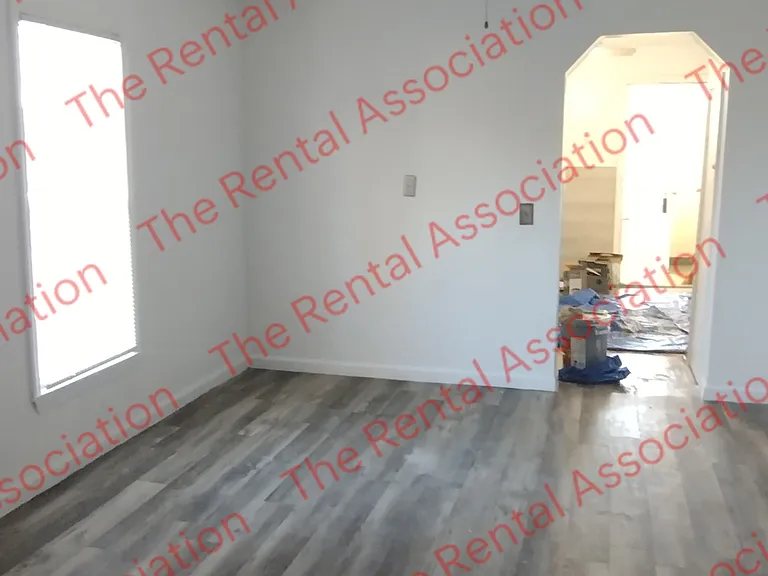 315 Pershing St — Photo 11