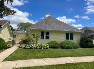 72 Garden Dr, Montgomery, IL