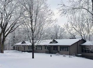 3-411 White Tail Cir, Lanark, IL 61046