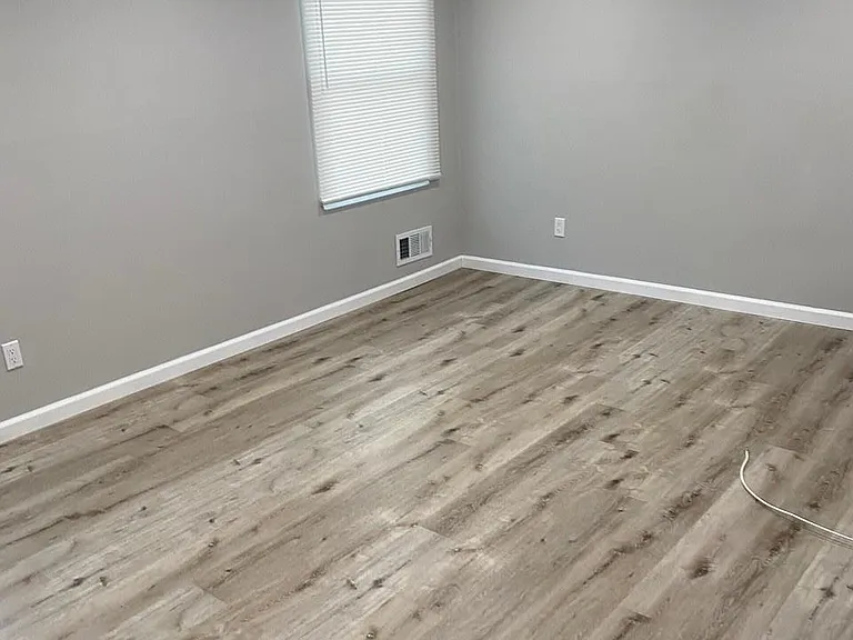 36 Oneida Ave — Photo 12