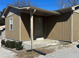 2040 Princeton Rd, Hopkinsville, KY 42240