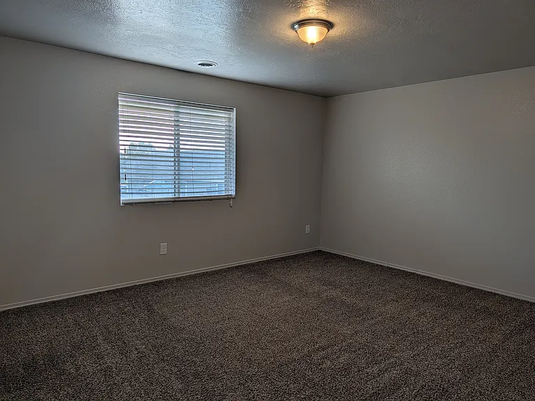 19543 Susquehanna Way — Photo 15