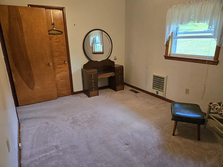 5210 State Route 70 — Photo 11
