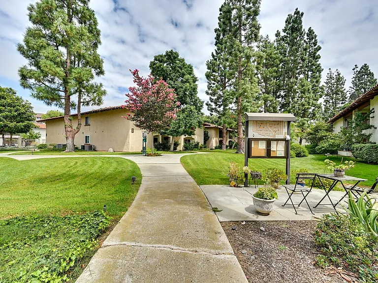 6059 Rancho Mission Rd #ID1308357P — Photo 17