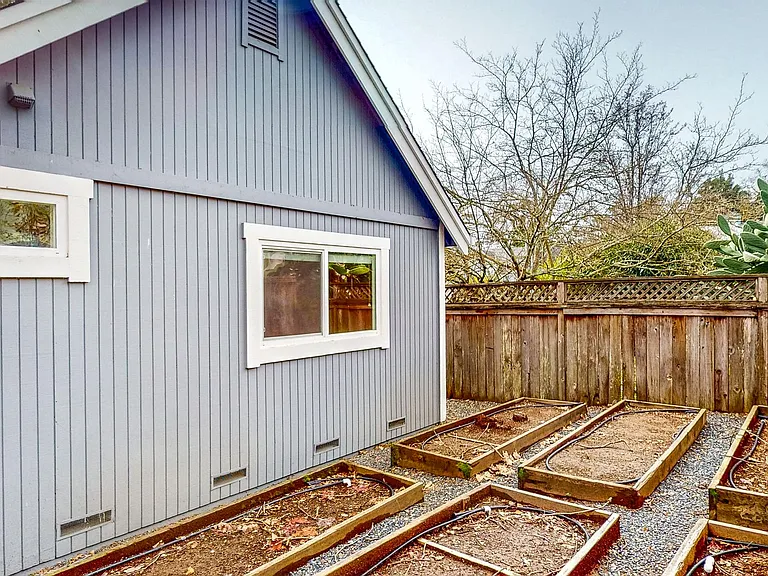 2135 Pebblewood Ct — Photo 47