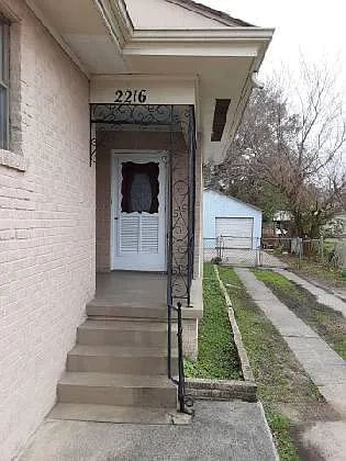 2216 Mithra St