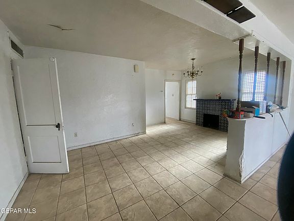 3rd image of 3804 Hamilton Ave