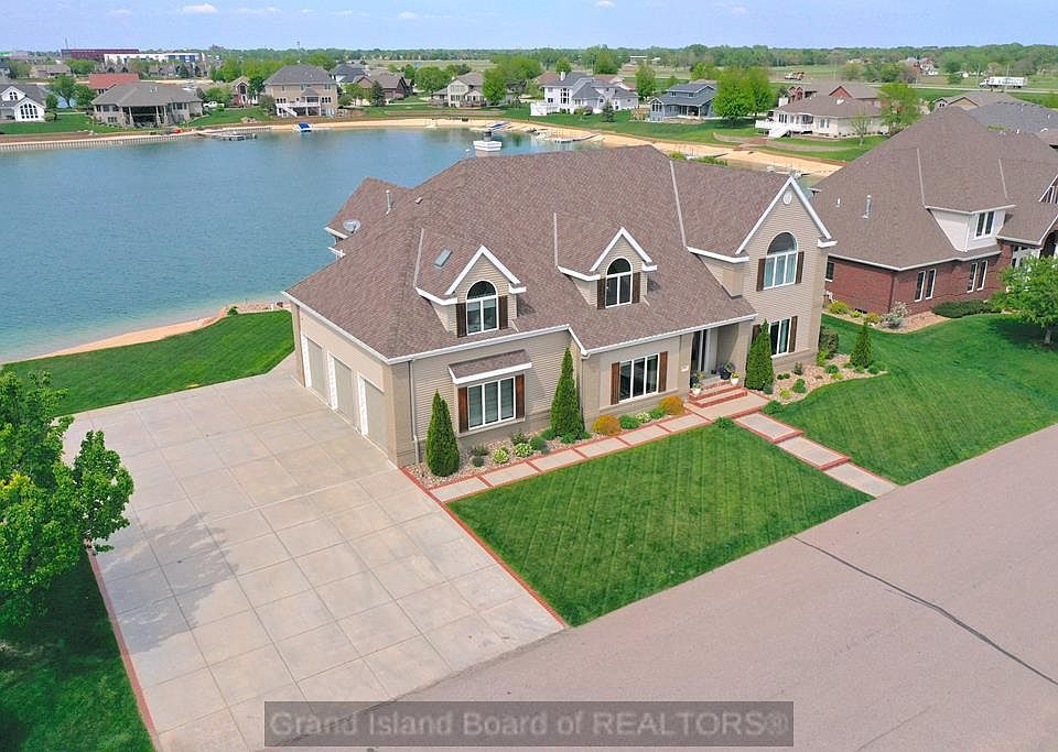 1st image of 308 Ponderosa Dr