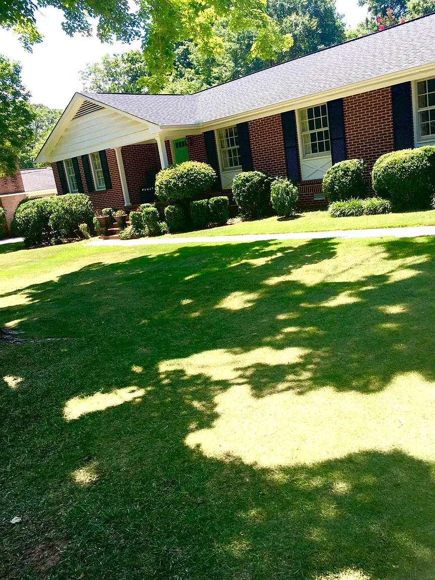 524 Ivy Rd photo 1