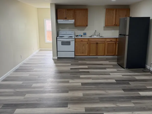808 Annie Pearle Ln, Jacksonville, NC 28540