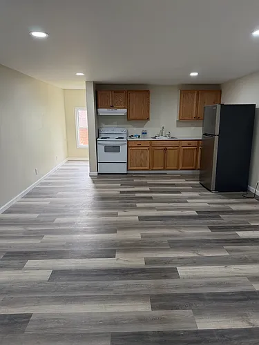 808 Annie Pearle Ln Photo 1