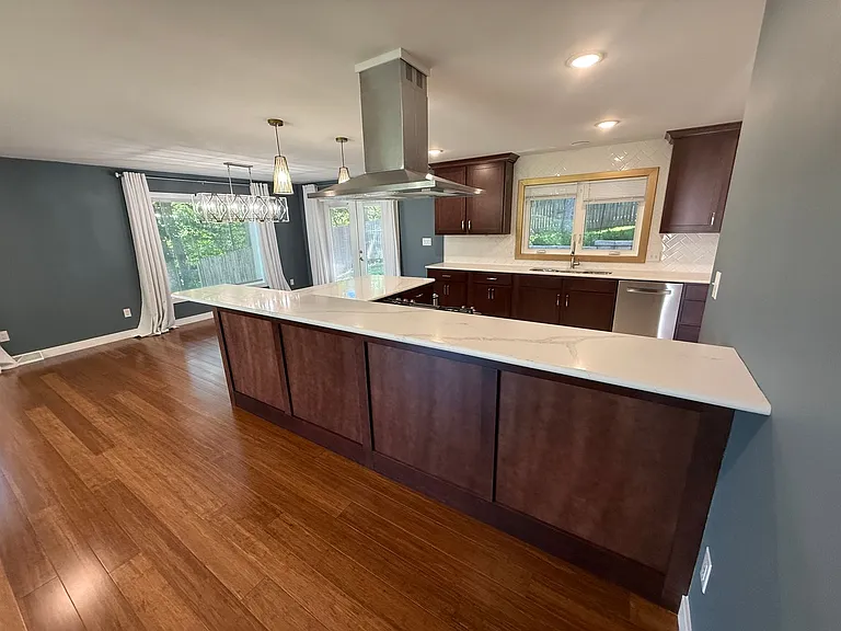 2500 Bluff Blvd — Photo 39