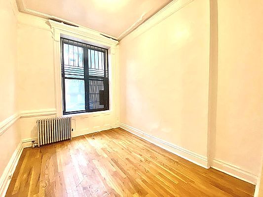 1st image of 56 E 7th St APT 1B
