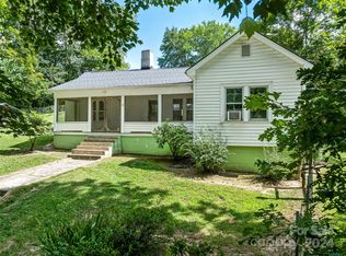 5 W Buncombe School Rd, Asheville, NC 28806