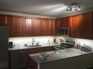 2397 Waterside Dr, Lake Worth, FL 33461