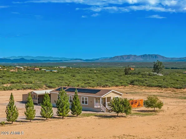 5185 S Nighthawk Trail, Hereford, AZ 85615