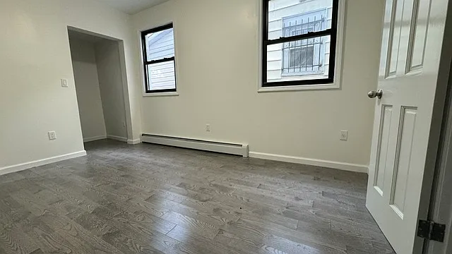 137-46 Holly Ave #2 — Photo 4