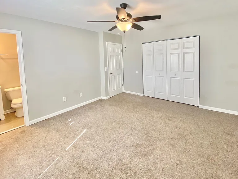 102 Petworth Dr — Photo 12