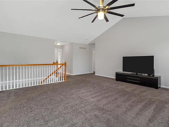5th image of 520 Brentwood Dr