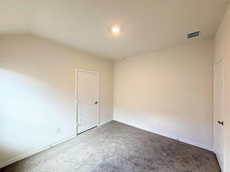 6233 Lassen Ct — Photo 16
