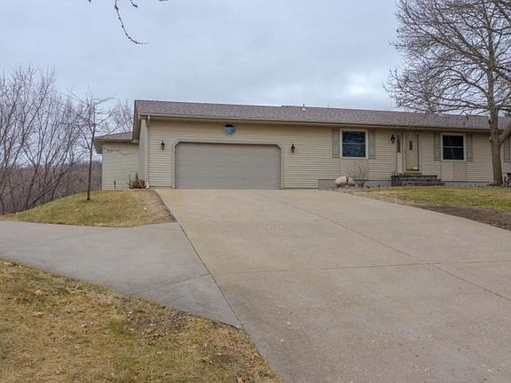 3rd image of 31444 Rum River Dr NE