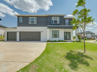 2100 El Cajon St, Edmond, OK 73034