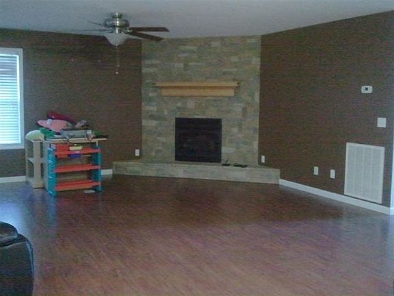 5th image of 1017 English Fields Dr
