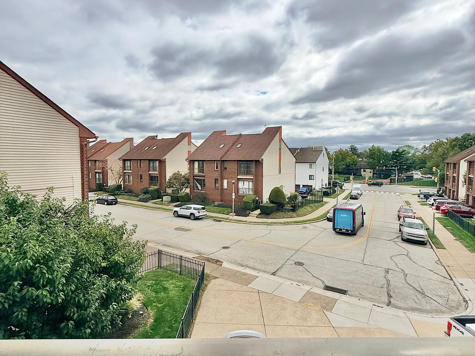 2 bed, 1056 sqft, $1,775 — Photo 3