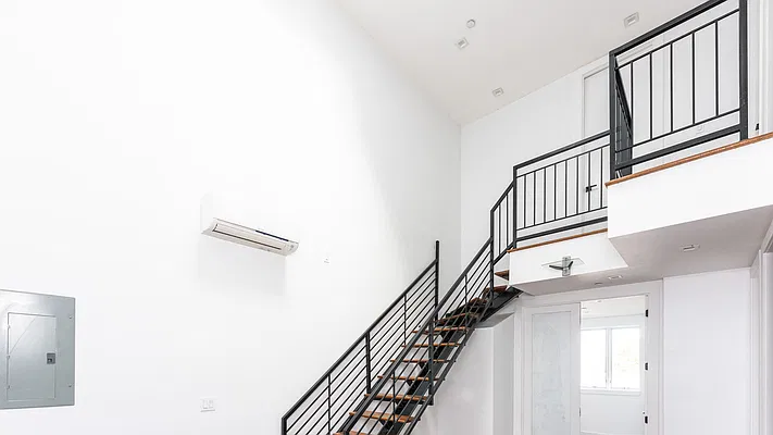 Rented by Nooklyn NYC LLC | media 3