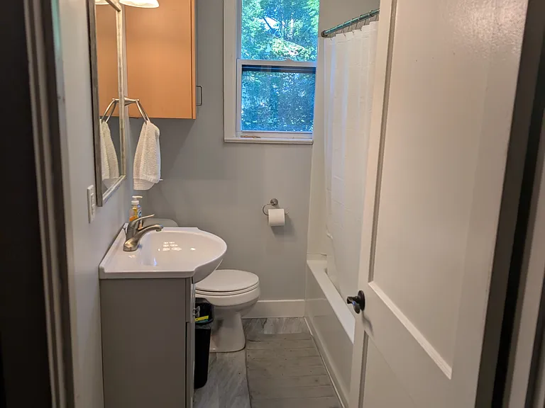2904 Painter Ave — Photo 5