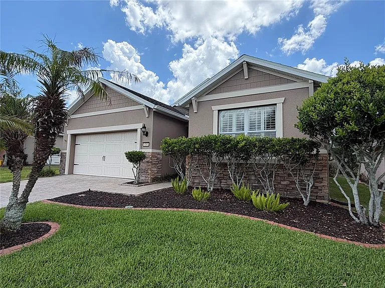 434 Armada Ln — Photo 1