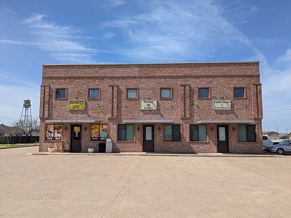 2nd image of 102 N Dallas St #202