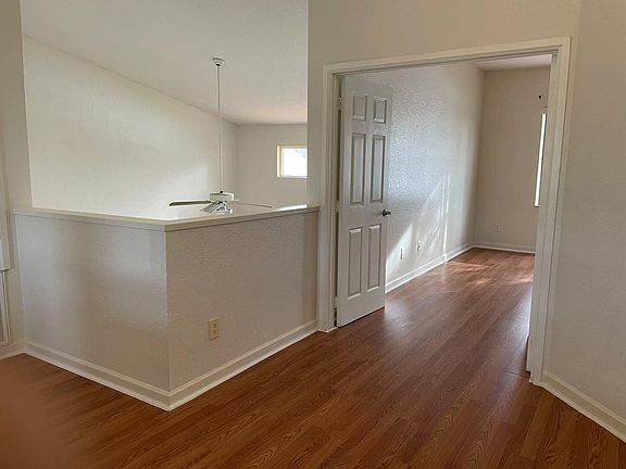 4th image of 4854 Watervista Dr