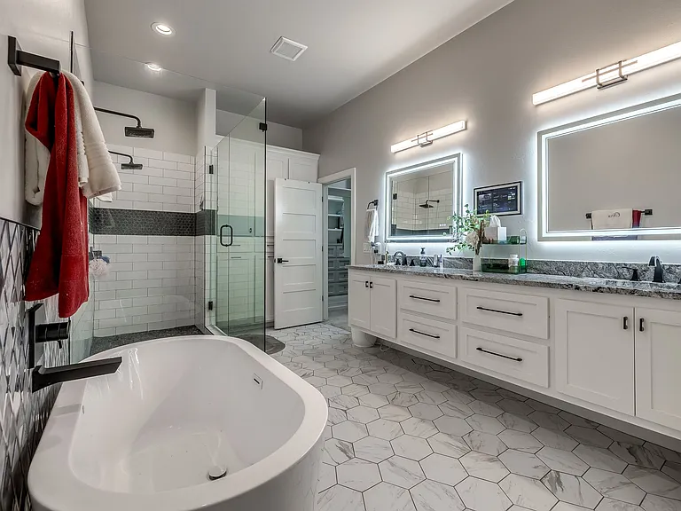 4001 Timber Valley Dr — Photo 21