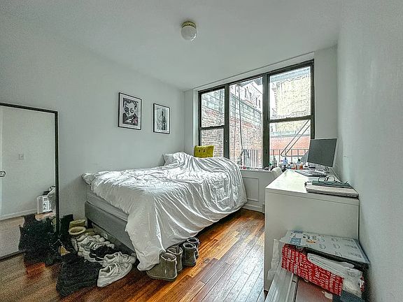 4th image of 126 Rivington St #5G
